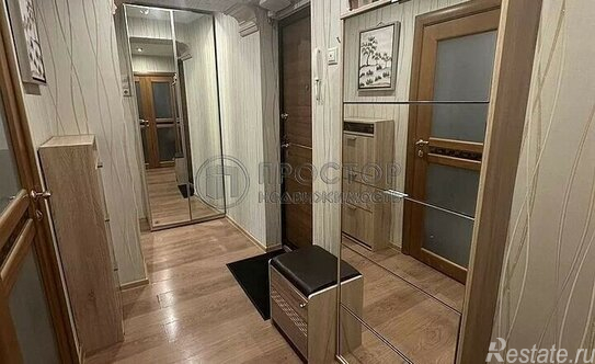 Продажа 2-комн квартиры на вторичном рынке ул Перекопская,  д. 21,  к. 1