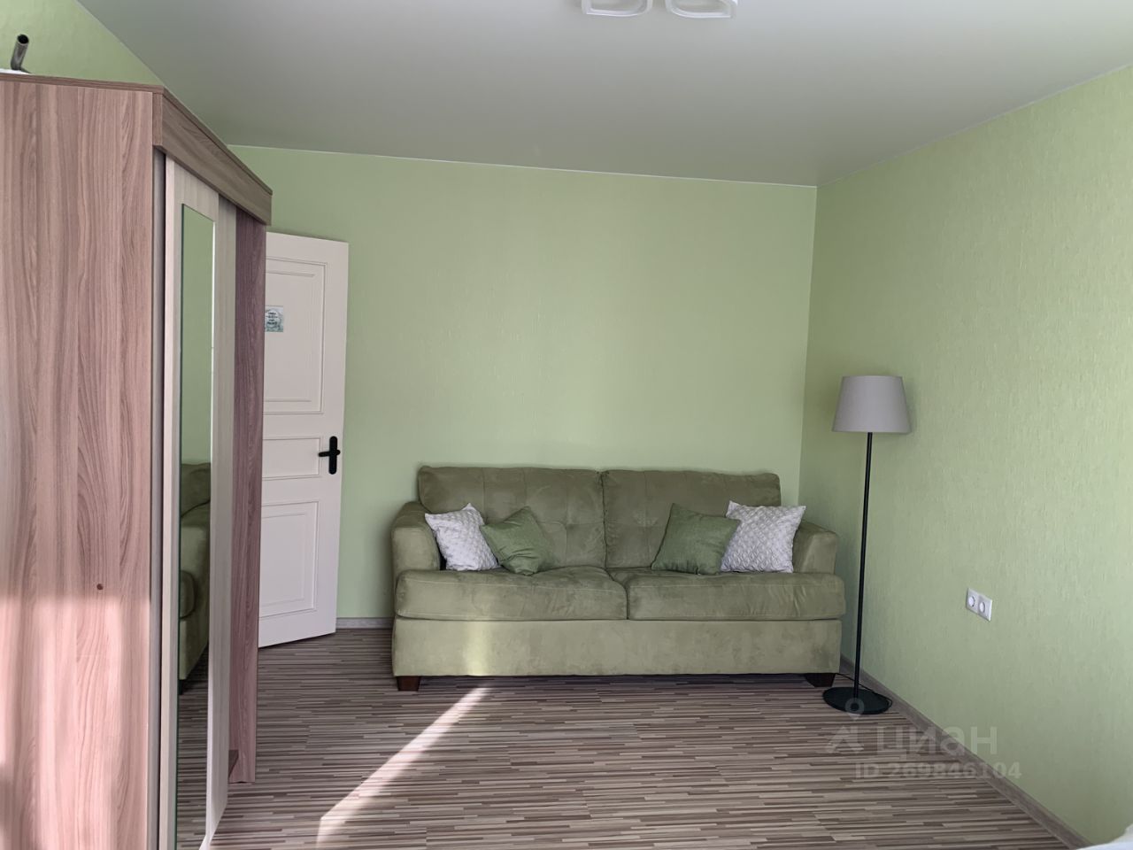 Продажа 1-комн квартиры на вторичном рынке Наличная улица, 45К1