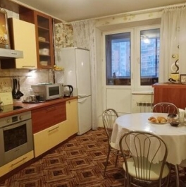 Продажа 3-комн квартиры на вторичном рынке улица Грина,  д. 18