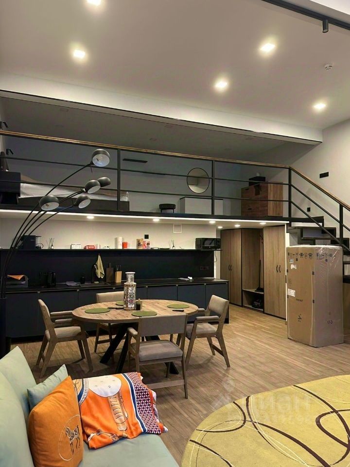 Аренда студии Малый Трехсвятительский переулок, 8/2С8