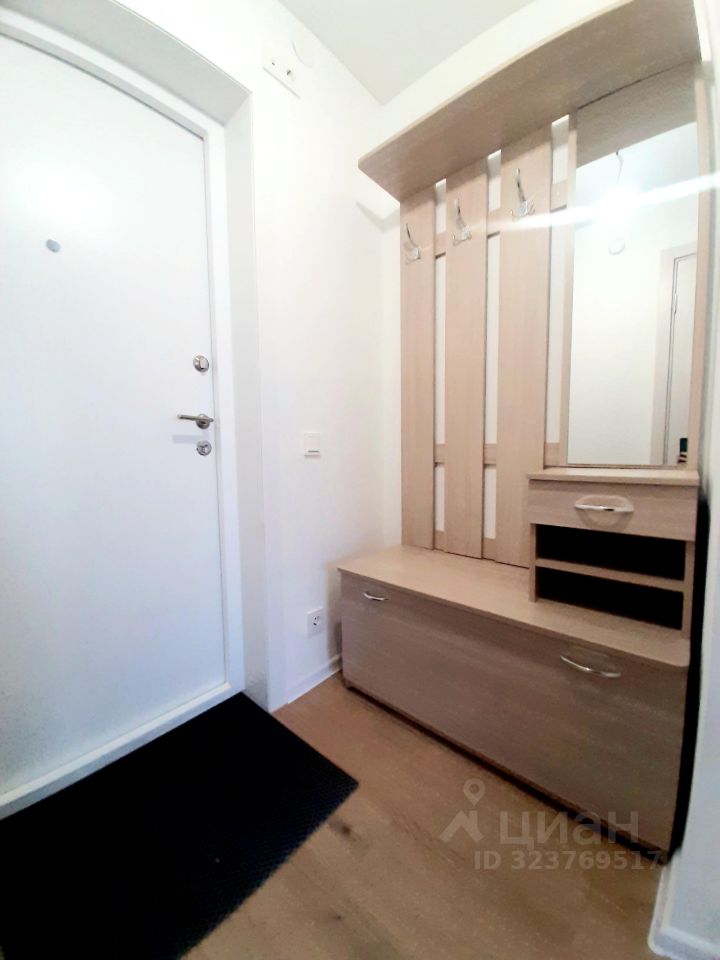 Аренда 1-комн квартиры на вторичном рынке д. Новое Девяткино, улица Главная, 8