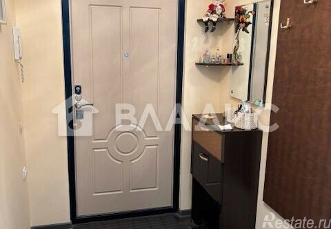 Продажа 2-комн квартиры на вторичном рынке Костино, улица Горького,  д. 12А