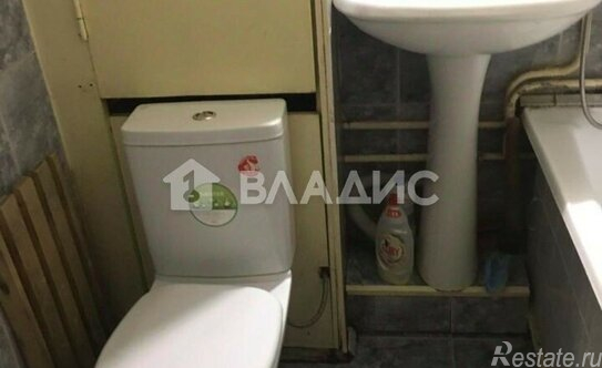Продажа 1-комн квартиры на вторичном рынке Новосибирская улица,  д. 6 к1