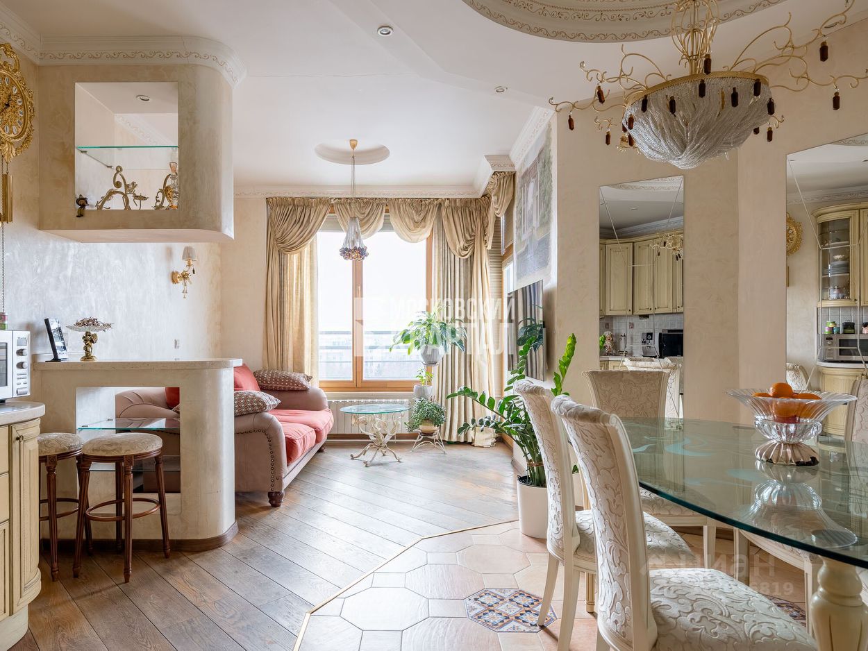 Продажа 2-комн квартиры на вторичном рынке проспект Маршала Жукова, 43К3