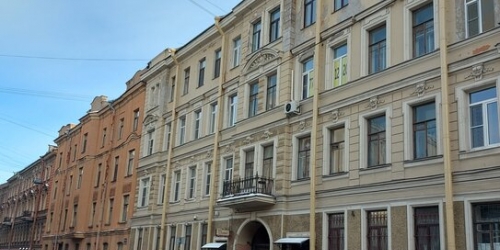 7-комн квартира Коломенская улица,  д. 42
