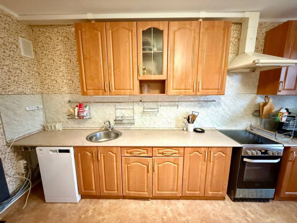 Продажа 3-комн квартиры на вторичном рынке Сергиев Посад, Ярославское шоссе, 8А