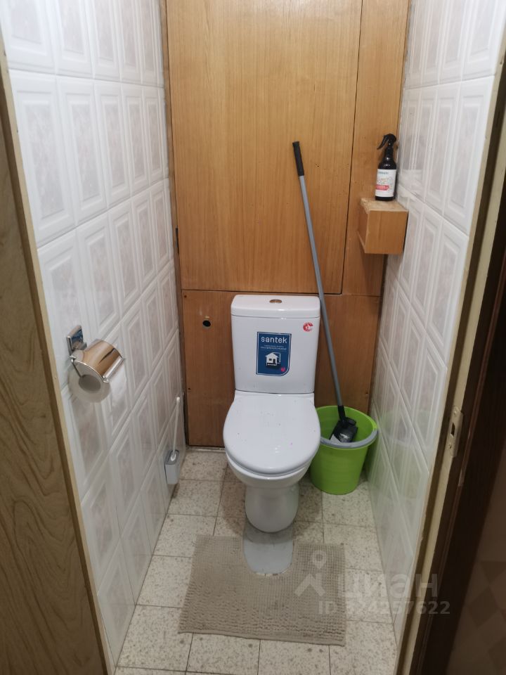 Аренда 2-комн квартиры на вторичном рынке Осенний бульвар, 16К2