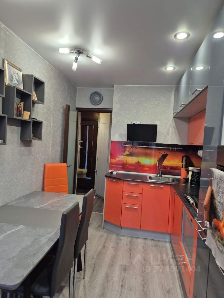 Продажа 1-комн квартиры на вторичном рынке Новолесная улица, 18К2