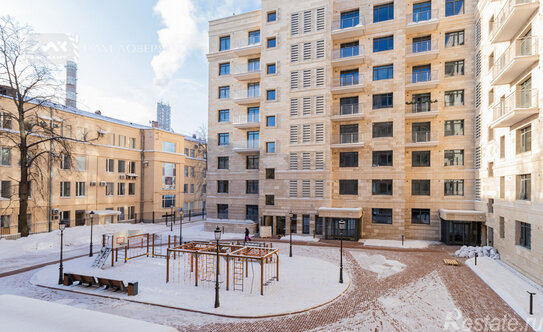 Продажа 1-комн квартиры на вторичном рынке Петровская коса,  д. 1,  к. 2