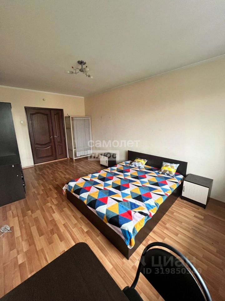 Продажа 3-комн квартиры на вторичном рынке Окская улица, 5К1