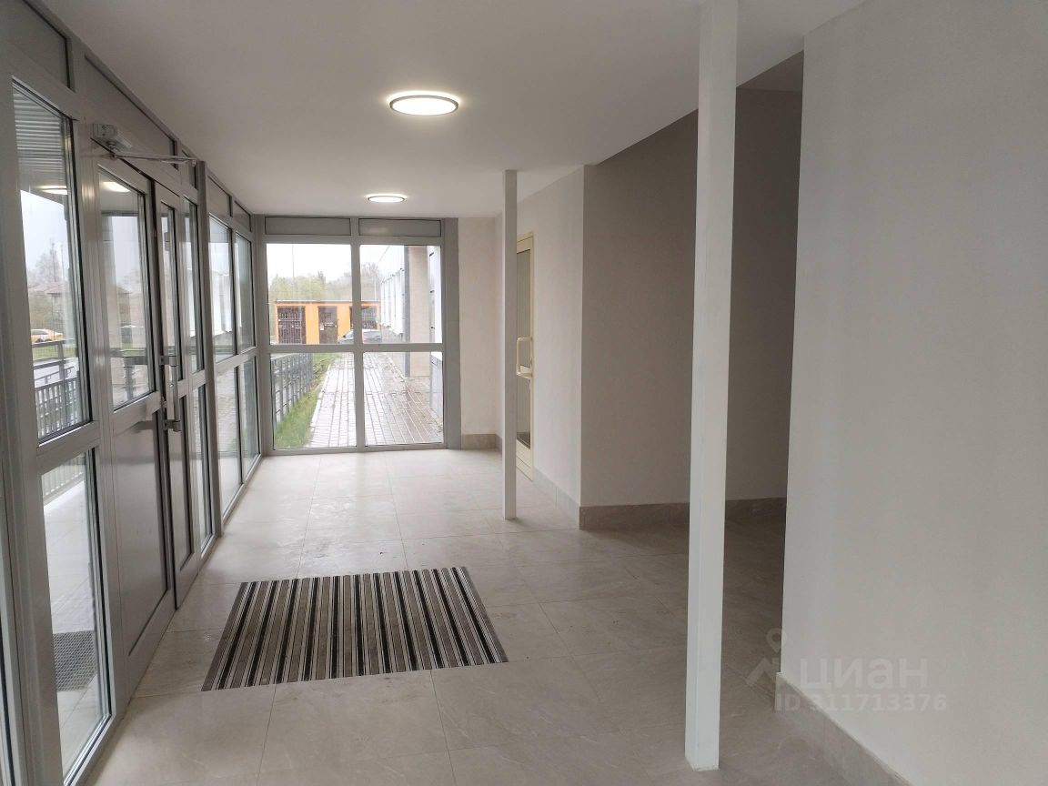 Продажа 2-комн квартиры на вторичном рынке Голубое пгт, бульвар Парковый, 5Б