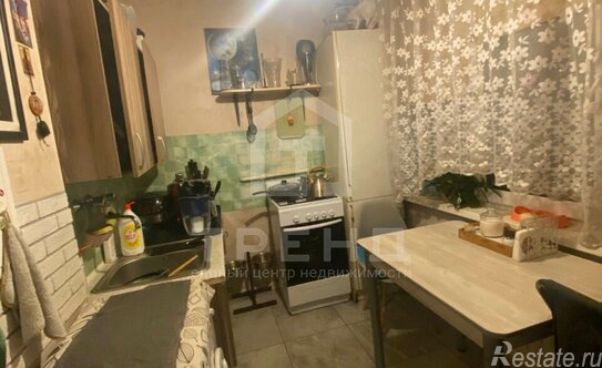 Продажа 2-комн квартиры на вторичном рынке Крыленко ул,  д. 13,  к. 3