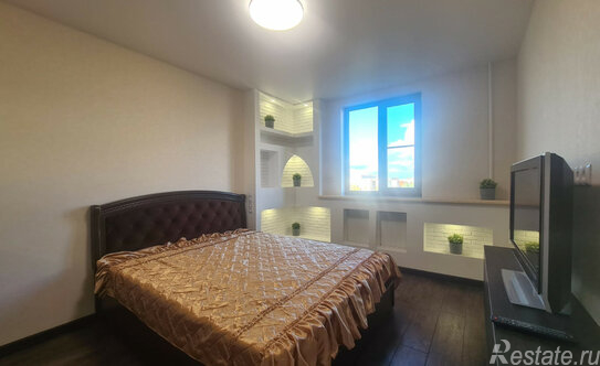 Аренда 2-комн квартиры на вторичном рынке Загребский бульвар,  д. 31/5