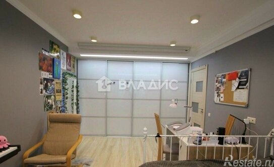 Продажа 2-комн квартиры на вторичном рынке улица Лётчика Грицевца,  д. 12