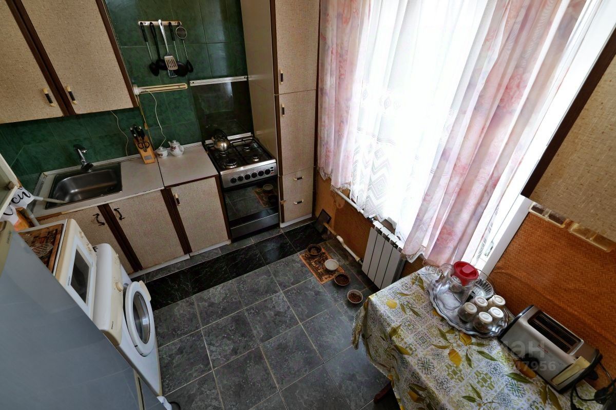 Продажа 3-комн квартиры на вторичном рынке Тучково пгт, улица Заводская, 3