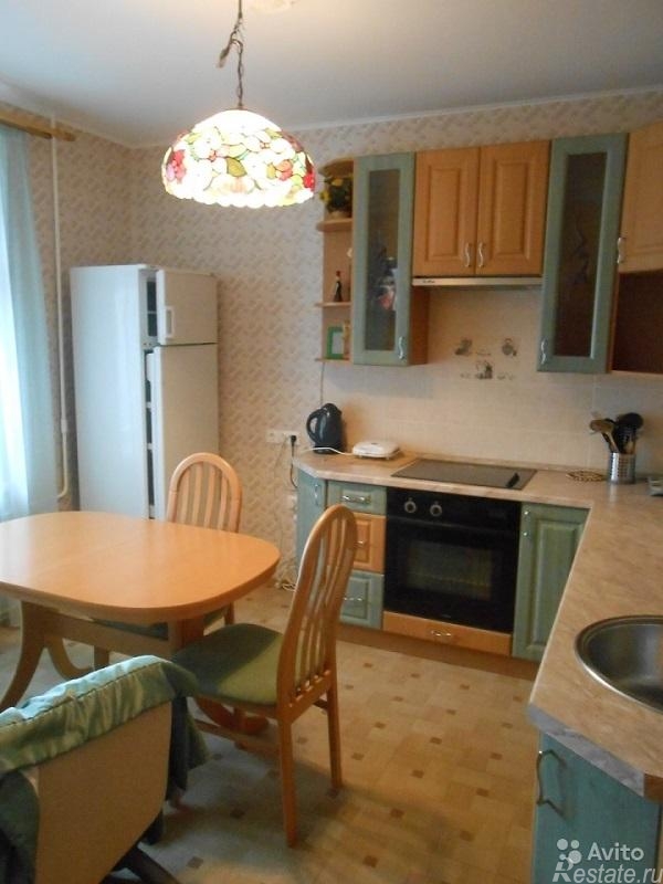 Аренда 1-комн квартиры на вторичном рынке Всеволода Вишневского ул ,  д. 13