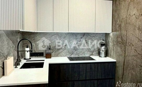 Продажа 3-комн квартиры на вторичном рынке Верхние Поля ул,  д. 16 к1