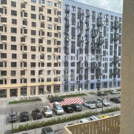 Продажа 1-комн квартиры на вторичном рынке Коробово, улица Авиаторов,  д. 7