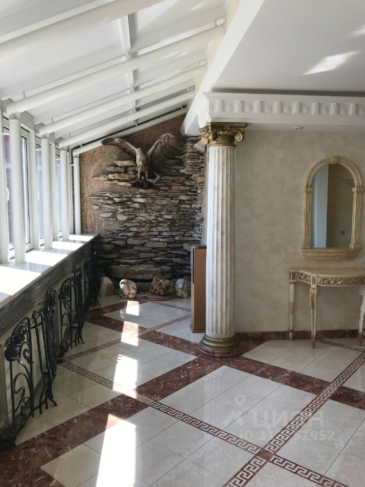 Продажа 6-комн квартиры на вторичном рынке Староватутинский проезд, 17