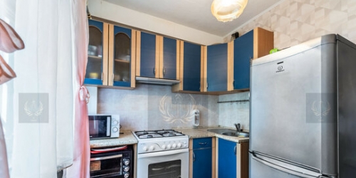 2-комн квартира Космонавтов пр-кт,  д. 18,  к. 2