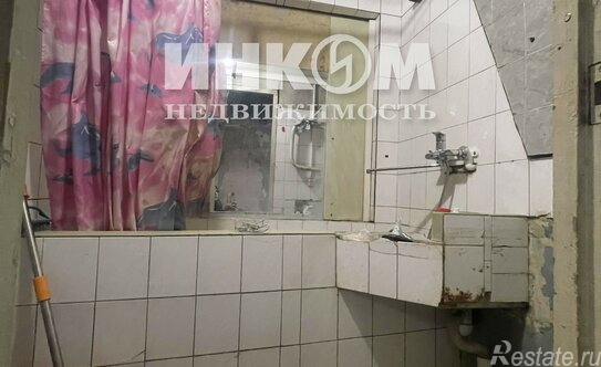 Продажа 4-комн квартиры на вторичном рынке Химки г, Строителей ул,  д. 3