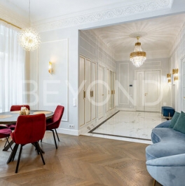 Продажа 5-комн квартиры на вторичном рынке Каменноостровский пр-кт,  д. 73-75