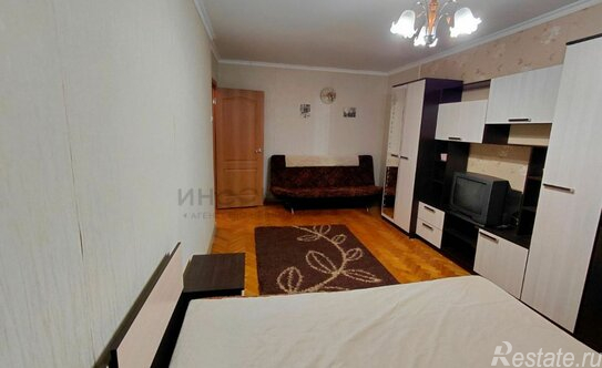 Продажа 1-комн квартиры на вторичном рынке улица Красного Маяка,  д. 11 к1