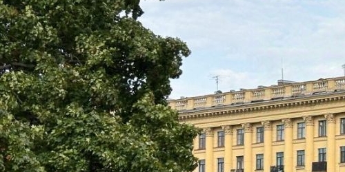 3-комн квартира улица Куйбышева, 1/5