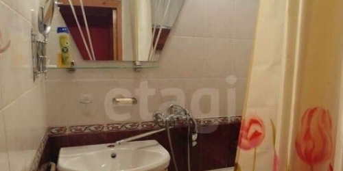 3-комн квартира улица Стойкости,  д. 27