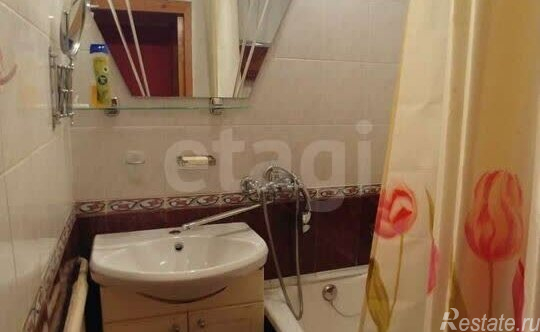 Аренда 3-комн квартиры на вторичном рынке улица Стойкости,  д. 27