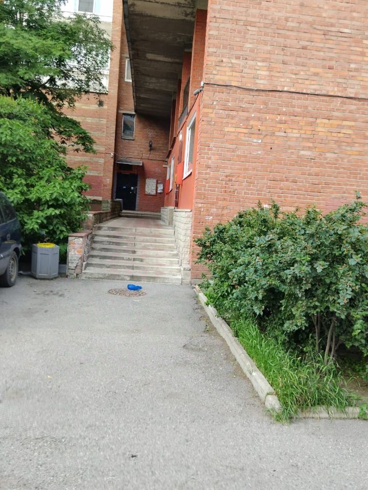 Продажа комнаты проспект Ударников, 49К2