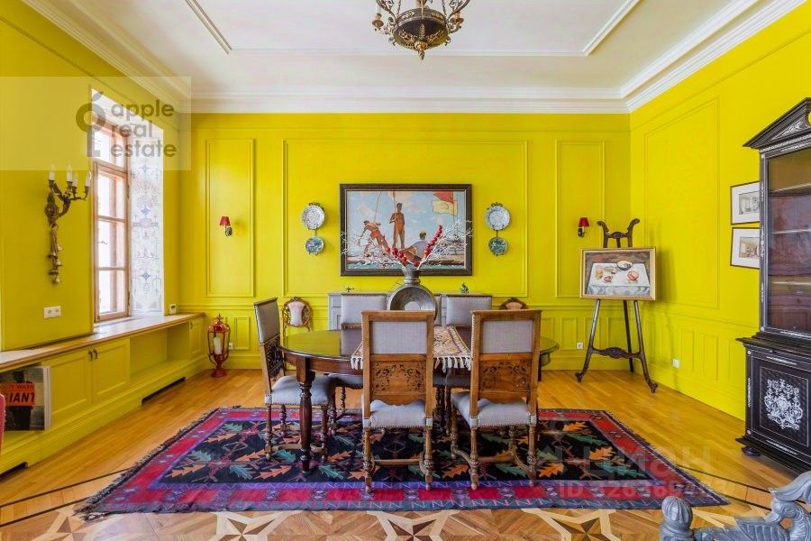 Продажа 6-комн квартиры на вторичном рынке улица Жуковского, 5