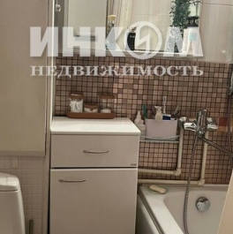 Продажа 1-комн квартиры на вторичном рынке ул Малая Набережная,  д. 5,  к. 1