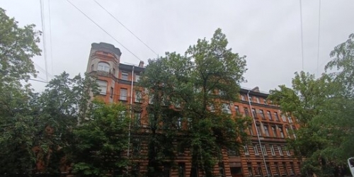 4-комн квартира 20-я линия,  д. 13