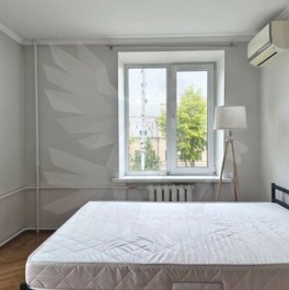 Продажа 3-комн квартиры на вторичном рынке Комсомольский проспект,  д. 17