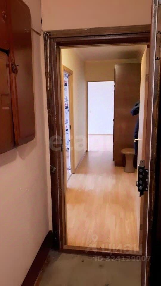 Продажа 2-комн квартиры на вторичном рынке улица Стойкости, 18К3