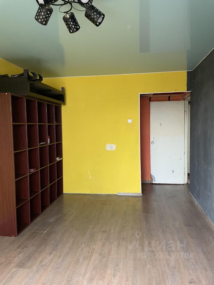 Продажа 2-комн квартиры на вторичном рынке Дальневосточный проспект, 46/28