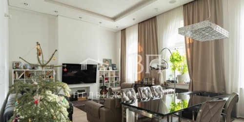 4-комн квартира ул Почтамтская,  д. 20