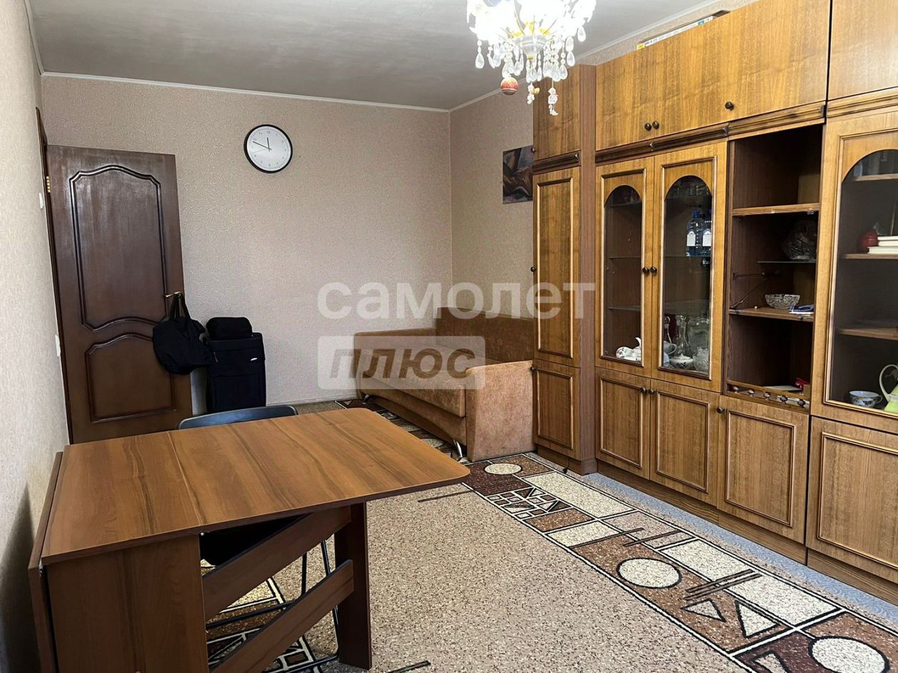 Аренда 1-комн квартиры на вторичном рынке Новоясеневский проспект, 19К4