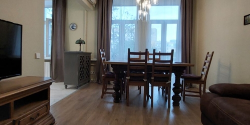 3-комн квартира Зоологический переулок,  д. 9-11