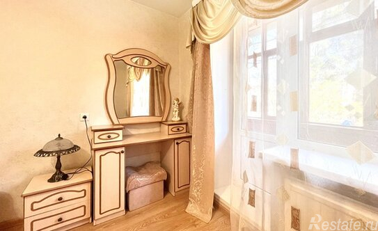 Аренда 2-комн квартиры на вторичном рынке Пушкин г, Алексея Толстого б-р,  д. 34