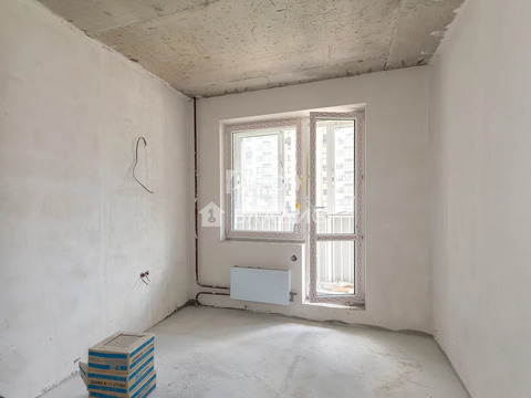 Продажа 1-комн квартиры на вторичном рынке Свердловский, улица Строителей,  д. 3