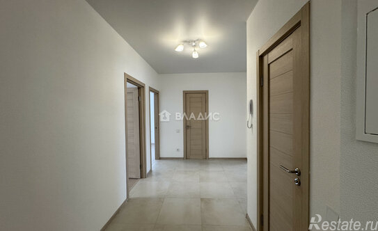 Продажа 3-комн квартиры на вторичном рынке Оренбургская улица,  д. 3