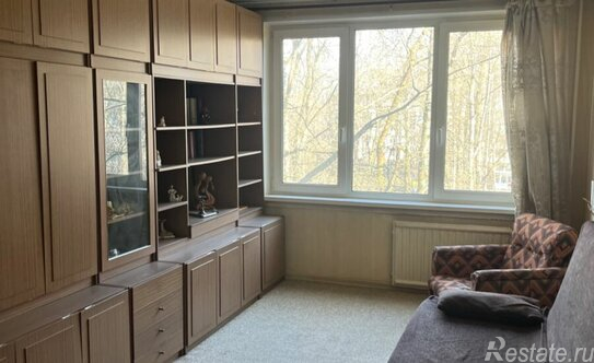 Продажа 2-комн квартиры на вторичном рынке Тимуровская ул,  д. 18