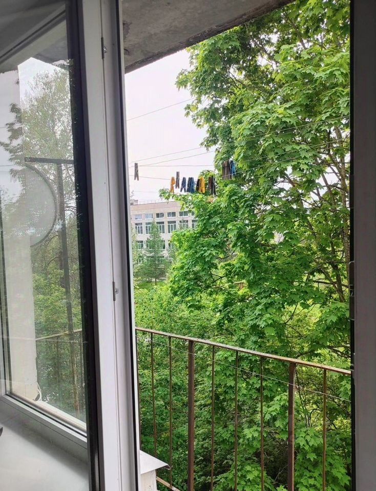 Продажа 2-комн квартиры на вторичном рынке Дружная Горка городской поселок, улица Введенского, 13