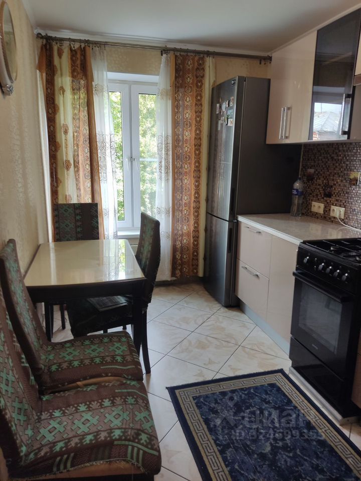 Продажа 3-комн квартиры на вторичном рынке улица Летчика Бабушкина, 15