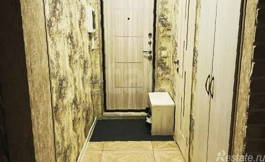 Продажа 3-комн квартиры на вторичном рынке Гранитная улица,  д. 34