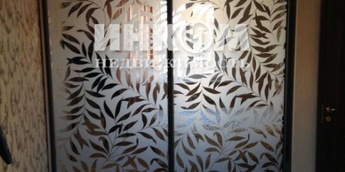 3-комн квартира улица Яблочкова,  д. 18