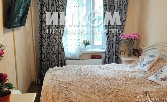 Продажа 3-комн квартиры на вторичном рынке ул Истринская,  д. 10,  к. 1