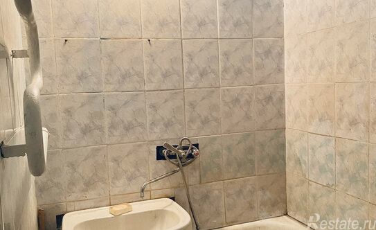 Продажа 2-комн квартиры на вторичном рынке ул Морской Пехоты,  д. 8,  к. 2